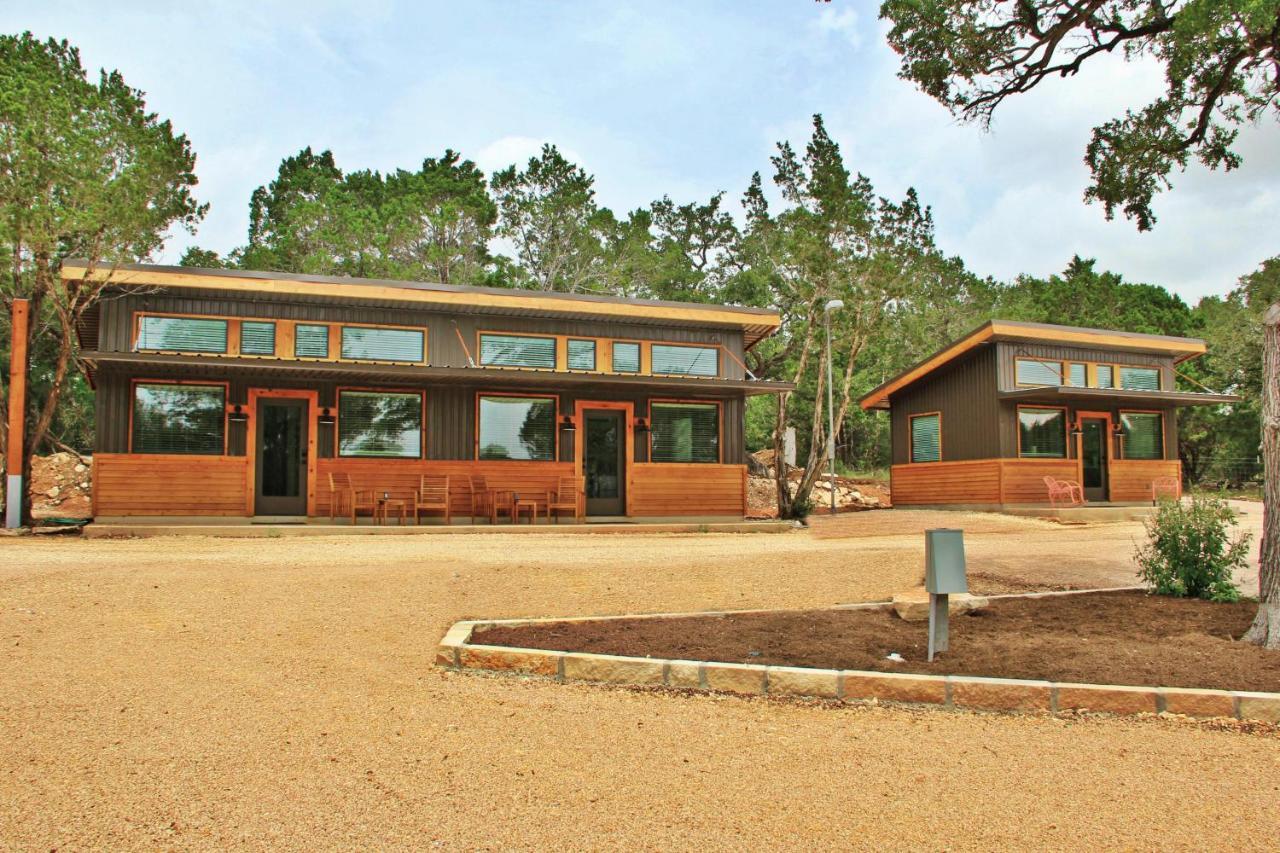 Green Acres Cottages - Dripping Springs Suite Уимберли Экстерьер фото